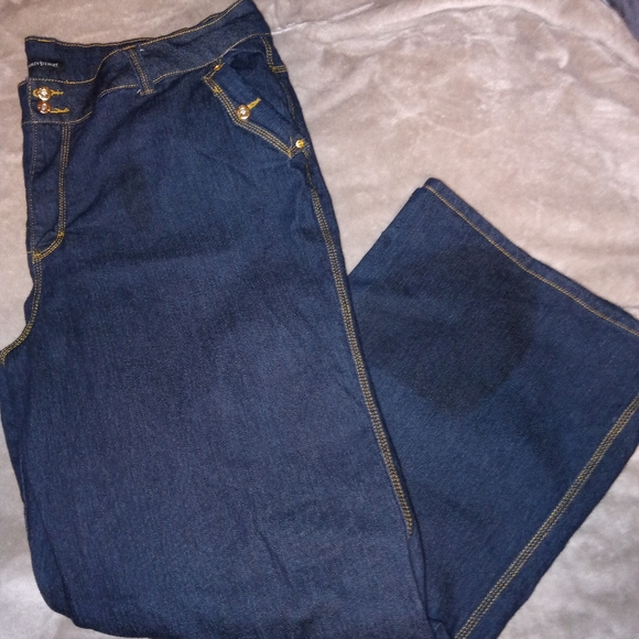 Ashley Stewart Wide Leg Jeans Read 